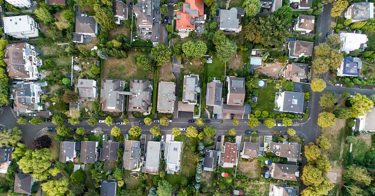 Luftaufnahme von Häusern der Stadt Bonn | Immobilienkauf